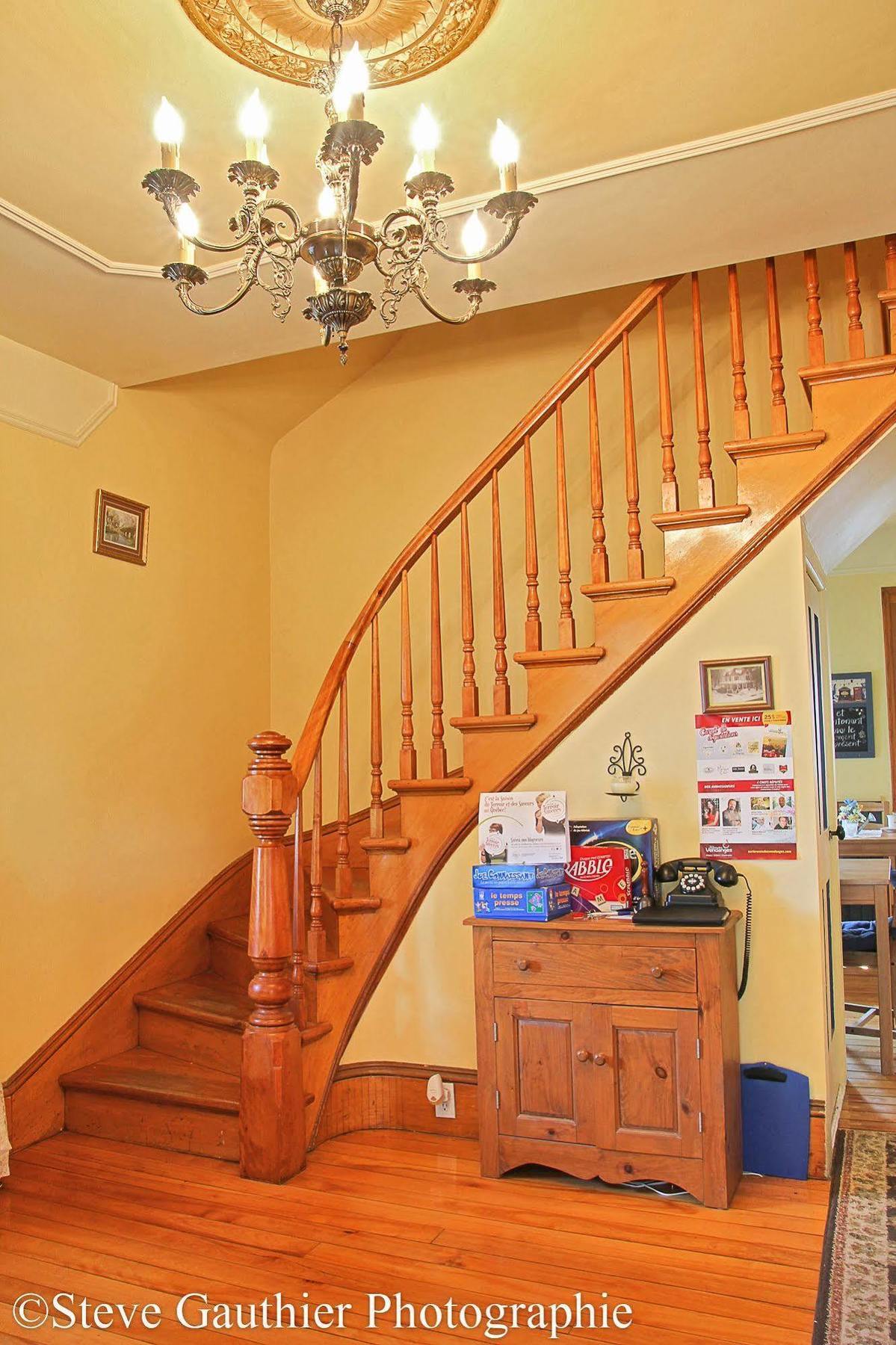 Ici et Maintenant Bed and Breakfast Magog Esterno foto
